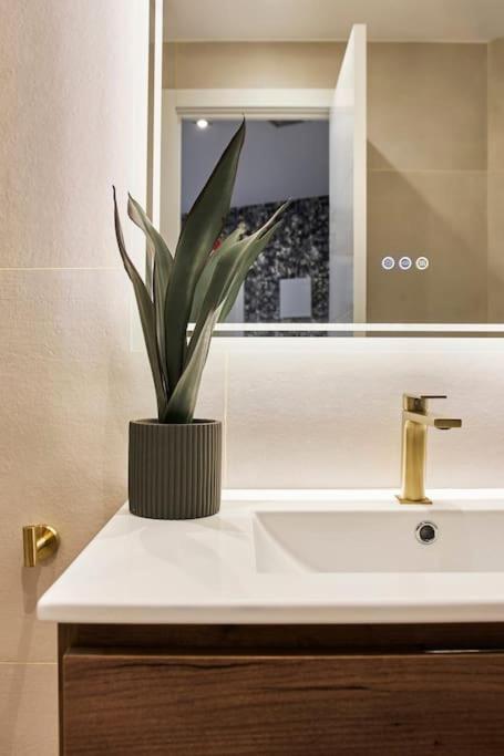 Gran Via Style Apartment Madrid Luaran gambar